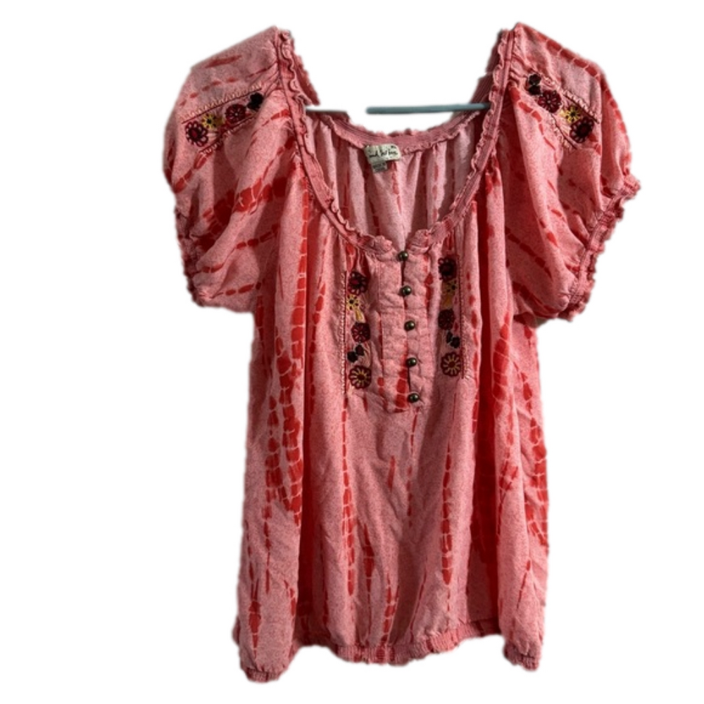 Pink Embroidered Puff-Sleeve Women's Top